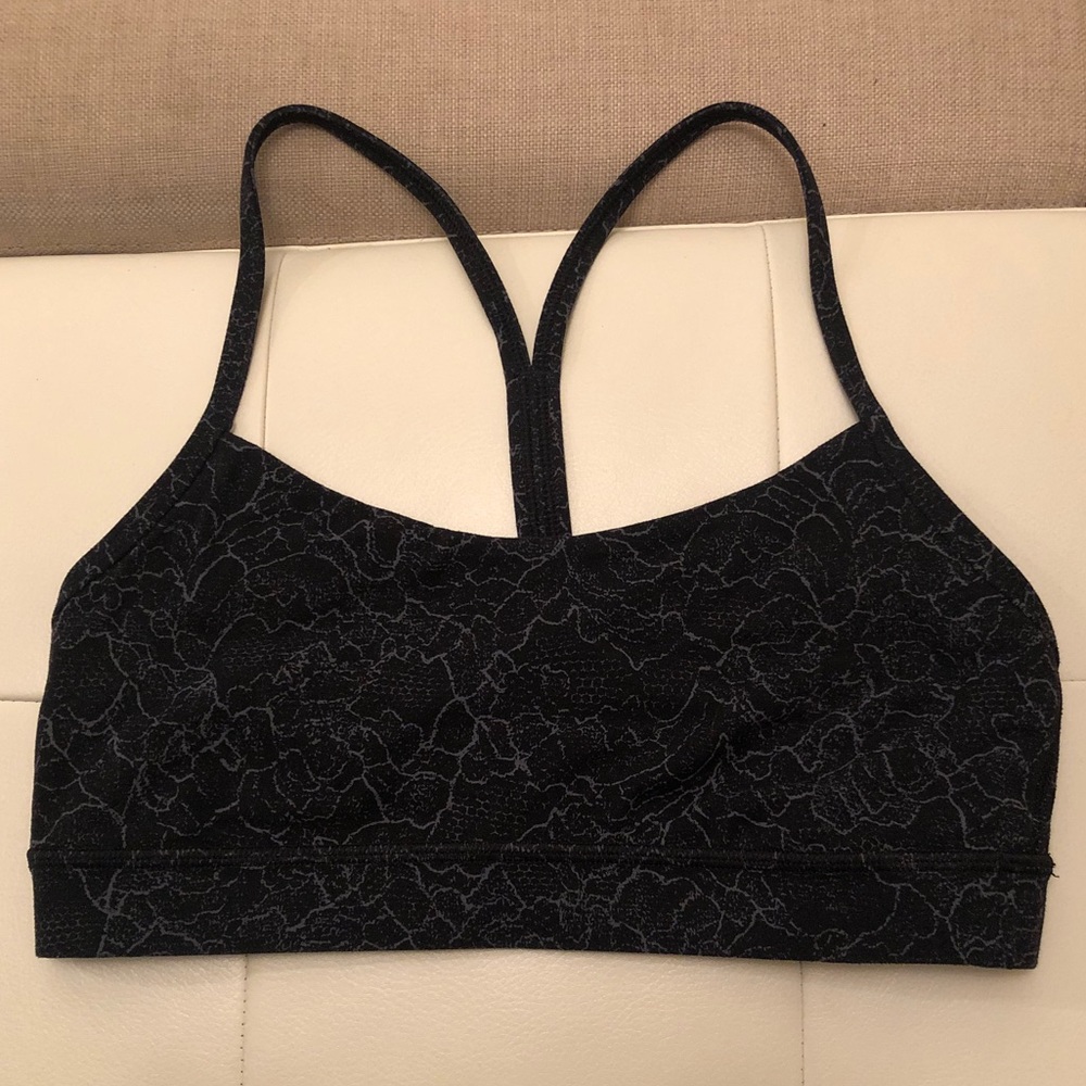 lululemon lacescape flow y bra